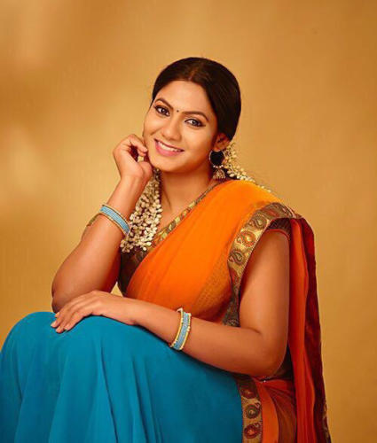 Actress Shruti Reddy New Photos (23)