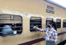 புலம்பெயர் தொழிலாளர்களுக்கு உதவிய நடிகை வரலட்சுமி சரத்குமார்