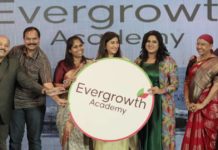 மல்லிகா ரவிக்குமார், பெண்களுக்கான லைஃப் கோச்சிங் நிறுவனத்தை துவங்கியுள்ளார் !