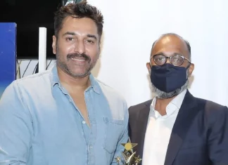 ஸ்னூக்கர் விளையாட்டில் அசத்தும் நடிகர் ரஹ்மான்