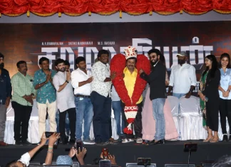 பத்து வருடங்களுக்கு பிறகு சாமான்யனாக திரும்பி வரும் ராமராஜன் பத்து வருடங்களுக்கு பிறகு சாமான்யனாக திரும்பி வரும் ராமராஜன்,actor ramarajan latest speech, actor ramarajan speech, latest cinema news, ramarajan, ramarajan about cinema, ramarajan about kamal haasan, ramarajan about rajinikanth, ramarajan about saamanian, ramarajan acted in saamanian, ramarajan blast speech, ramarajan hit movies, ramarajan hits, ramarajan hits songs, ramarajan latest movie, ramarajan latest speech, ramarajan love songs, ramarajan mass speech, ramarajan movie songs, ramarajan movies full, ramarajan new movie, ramarajan saamaniyan, ramarajan saamaniyan movie, ramarajan saamaniyan teaser, ramarajan songs, ramarajan speech, ramarajan speech latest, saamanian movie, saamanian ramajaran movie, saamanian teaser launch, saamaniyan, saamaniyan movie ramarajan, saamaniyan teaser launch ramarajan speech, ramarajan Latest Movies,ramarajan New Movies,ramarajan Latest Tamil Movies,ramarajan Tamil Movies, Thamizhpadam, Kollywood Latest, Tamil Film News 2022, Kollywood Movie Updates, Latest Tamil Movies News,