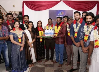 “பெண்டுலம்” படப்பிடிப்பு, பூஜையுடன் இனிதே துவங்கியது !!!