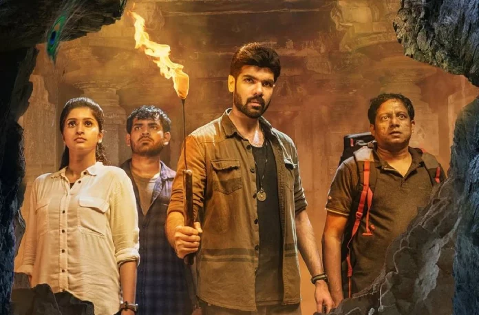 டொரன்டோ சர்வதேச திரைப்பட விழாவில் விருதை வென்ற 'மாயோன்',‘Mayon’ wins award at Toronto International Film Festival, downtown toronto, downtown toronto walk, festival, film festival, filmfestival, international, Movies, ontario, toronto, toronto canada, toronto entertainment, toronto event, toronto film festival, toronto film festival 2022, toronto international film festival, toronto life, toronto star, toronto sun, toronto tour, toronto vlog, toronto walk, toronto walking tour, toronto walking video, torontoevents, Thamizhpadam, Kollywood Latest, Tamil Film News 2022, Kollywood Movie Updates, Latest Tamil Movies News,