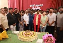 மாமன்னன் படக்குழுவினருடன் பிறந்தநாள் கொண்டாடிய நடிகர் வடிவேலு birthday, birthday mashup, birthday video vadivelu, comedy king, comedy king vadivelu video, happy birthday, happy birthday vadivelu, happy birthday vaigaipuyal vadivelu, refined entertainment, vadivelu, vadivelu birthday, Vadivelu Birthday Celebrations, Vadivelu Birthday Photos, Vadivelu Birthday Picters, vadivelu comedy, vadivelu comedy king, vadivelu comedy mashup, vaigai puyal, vaigai puyal vadivelu, vaigaipuyal vadivelu,மாமன்னன் படக்குழுவினருடன் பிறந்தநாள் கொண்டாடிய நடிகர் வடிவேலு,Thamizhpadam,Kollywood Latest,Tamil Film News 2022, Kollywood Movie Updates,Latest Tamil Movies News,