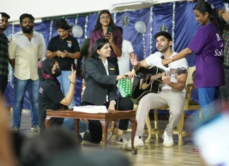 கல்லூரி மாணவிகளுடன் பிறந்த நாளை கொண்டாடிய துருவ் விக்ரம் கல்லூரி மாணவிகளுடன் பிறந்த நாளை கொண்டாடிய துருவ் விக்ரம்,Dhruv Vikram,Battle Fest 2022,Christian Women's College,Dhruv Vikram, Dhruv Vikram Latest Movies, Dhruv Vikram Upcoming Movies, Dhruv Vikram Birthday Clebrations 2022, Dhruv Vikram Birthday Clebrations, Mahaan, Mahaan 2022, Mahaan Movie, Mahaan Tamil Movie, Mahaan Latest Update, Mahaan New Update, Thamizhpadam, Kollywood Latest, Tamil Film News 2022, Kollywood Movie Updates, Latest Tamil Movies News,