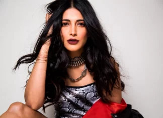 ரசிகர்களுக்கு ‘இரட்டை’ விருந்தளிக்கும் ஸ்ருதிஹாசன்