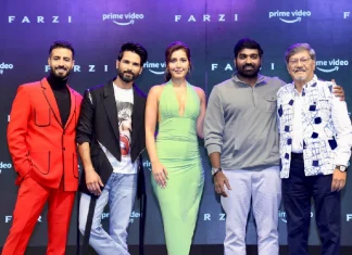 ‘மக்கள் செல்வன்’ விஜய் சேதுபதி- பாலிவுட் நடிகர் ஷாகித் கபூர் இணைந்து நடித்திருக்கும் ‘ஃபார்ஸி’ வலைதள தொடரின் முன்னோட்டம் வெளியீடு