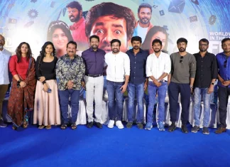 லாஜிக் இல்லாத பொழுது போக்கு சினிமா- சிங்கிள் ஷங்கரும் ஸ்மார்ட் போன் சிம்ரனும் – தயாரிப்பாளர் குமார்