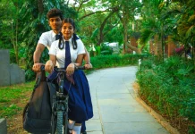 பள்ளி பருவ காதலை கொண்டாடும் “நினைவெல்லாம் நீயடா” !