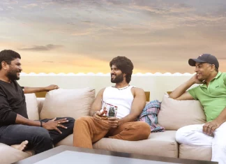 எஸ்விசி கிரியேஷன்ஸ் பேனரின் கீழ் பரசுராம், தில் ராஜு மற்றும் ஷிரிஷ் ஆகியோர் இணைந்து தயாரிக்கும் புதிய படத்தில் விஜய் தேவரகொண்டா இணைகிறார்