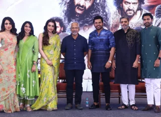 பொன்னியின் செல்வன் படத்தின் இரண்டாம் பாகம் வரும் ஏப்ரல் 28 ஆம் தேதி உலகமெங்கும் திரையரங்குகளில் வெளியாகிறது