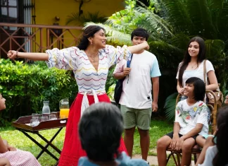 இளையராஜாவின் இசையில், “மியூசிக் ஸ்கூல்” படத்தின் முதல் பாடல் ‘மம்மி சொல்லும் வார்த்தை’ வெளியானது