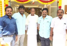 இசைஞானி இளையராஜாவின் 80வது பிறந்த நாள் ; நேரில் சந்தித்து ஆசி பெற்ற சாமானியன் படக்குழு