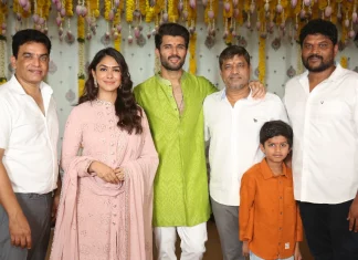 விஜய் தேவரகொண்டா, மிருணாள் தாக்கூர், பரசுராம் நடிக்கும் VD13 / SVC 54 படம் அதிகாரப்பூர்வமாக தொடங்கப்பட்டது!