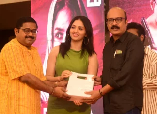 ரெஜினா படத்தை தயாரித்து இசை அமைத்துள்ளார், சதிஷ் நாயர்