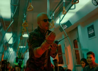 ஜவான் படத்தின் “பாட்டு பாடவா” பாடலுக்கு ஷாருக்கின் வைரல் நடனம்!