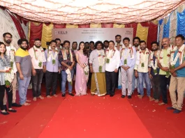 டிஸ்னி+ ஹாட்ஸ்டார் தனது அடுத்த ஒரிஜினல் சீரிஸாக, பிரபல இயக்குநர் ராதா மோகன் இயக்கத்தில், “சட்னி சாம்பார்” சீரிஸை அறிவித்துள்ளது!!