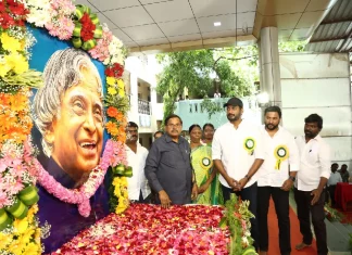 இயற்கைக்கே லஞ்சம் கொடுக்கும் அளவு நிலைமை மாறிவிட்டது ; மரம் நடு விழாவில் வேதனையை வெளிப்படுத்திய விஷால்