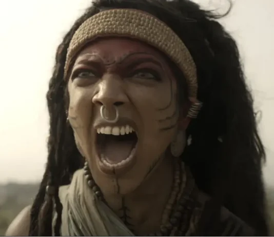 தங்கலான் படத்தில் பழங்குடிப்பெண்ணாக கலக்கும் மாளவிகா மோகனன்