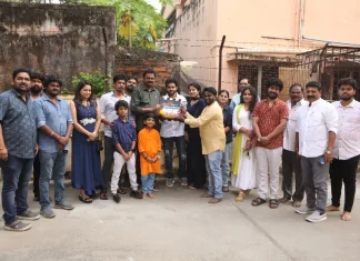 ஆர்ஜே.விஜய்-அஞ்சலி நாயர் நடிக்கும் ‘புரொடக்ஷன் நம்பர்:8’ படத்தின் படப்பிடிப்பு பூஜையுடன் தொடங்கியது!