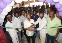 விஷ்வா லக்ஷ்மி சினிமாஸ் புதிய திரையரங்கு திறந்த தயாரிப்பாளர் தாய் சரவணன் !!