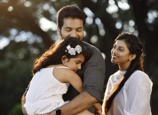 நடிகை கயல் ஆனந்தியின் ‘ஒயிட் ரோஸ்’ படம் ஏப்ரல் 5, 2024 அன்று வெளியாகிறது!