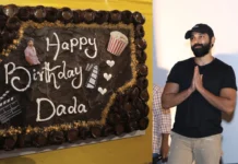 ரசிகர்களுடன் பிறந்த நாளை கொண்டாடிய துருவ் விக்ரம்