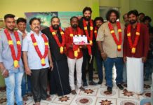 Thaththa Carai Thodathe Movie Pooja Stills